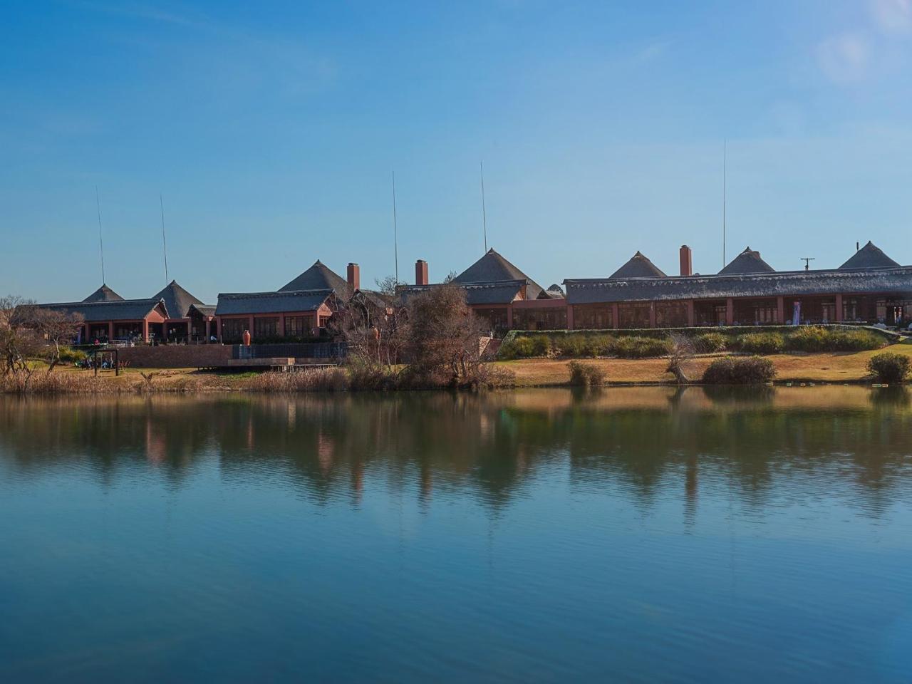 Kloofzicht Lodge & Spa كروغيرسدورب المظهر الخارجي الصورة The Fort Worth Botanic Garden